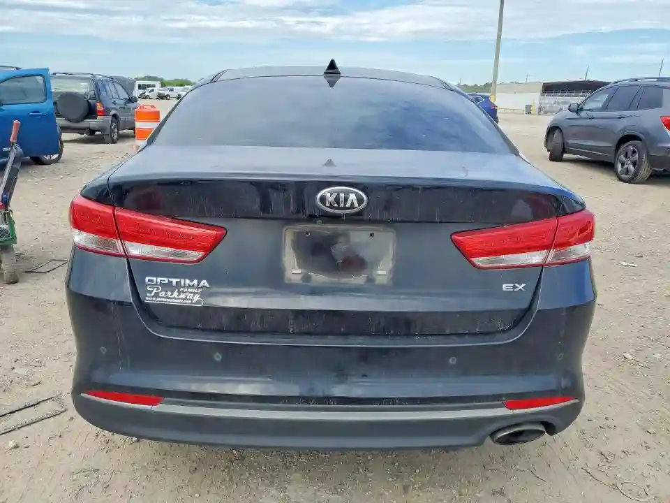 5XXGU4L34JG248672 2018 KIA OPTIMA-5