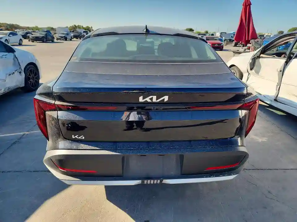 3KPFT4DE2SE242667 2025 KIA K4 LXS-5