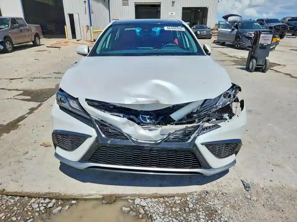 4T1K61AK3MU410220 2021 TOYOTA CAMRY-4