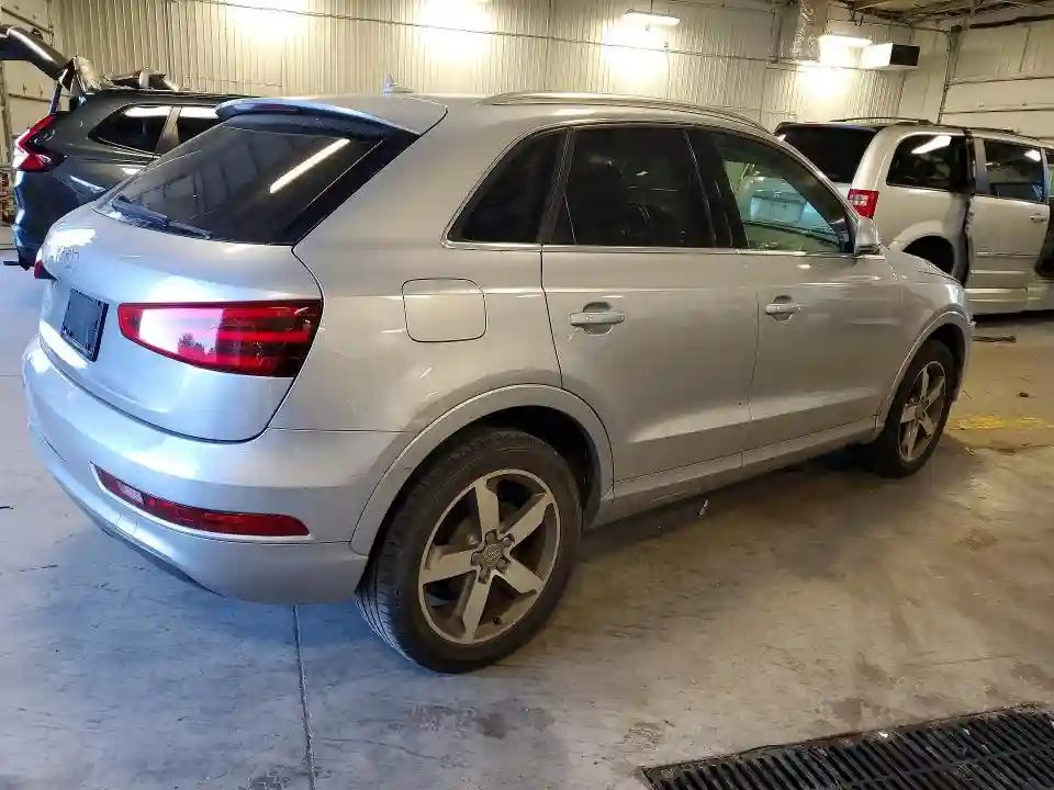 WA1BFCFS1FR000217 2015 AUDI Q3-2