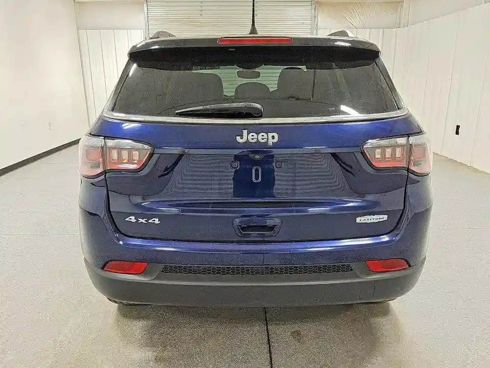 3C4NJDBB3JT192222 2018 JEEP COMPASS-5