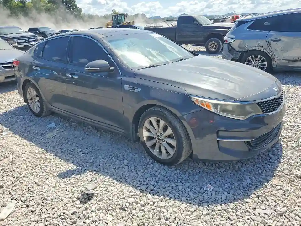 5XXGU4L37JG180948 2018 KIA OPTIMA-3