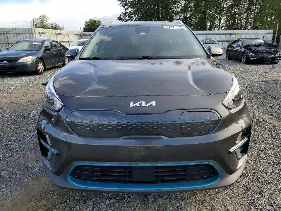 KNDCC3LG7N5158859 2022 KIA NIRO EV S-4