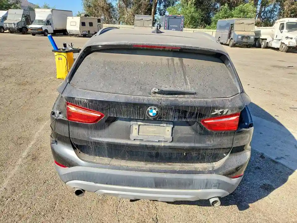 WBXHT3C38G5E47406 2016 BMW X1-5