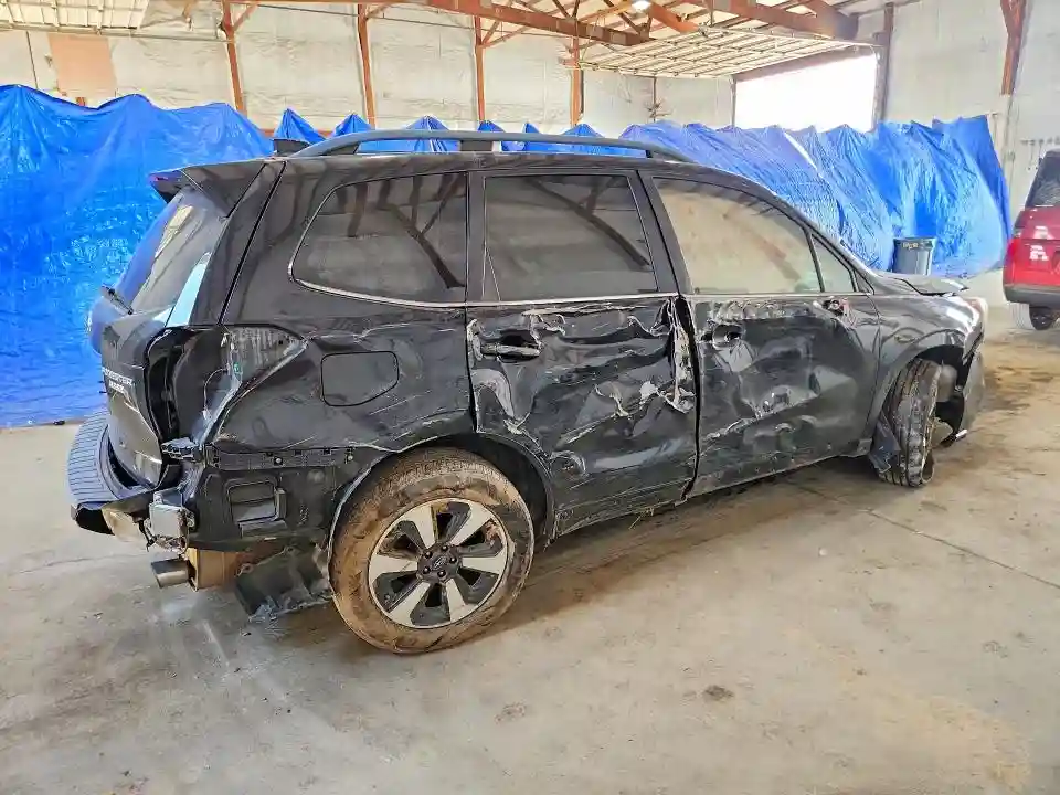 JF2SJAJC7HH447900 2017 SUBARU FORESTER-2