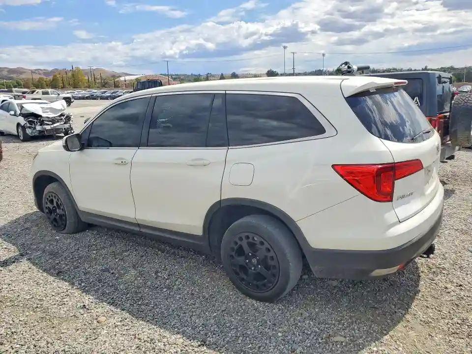 5FNYF6H5XGB030526 2016 HONDA PILOT-1