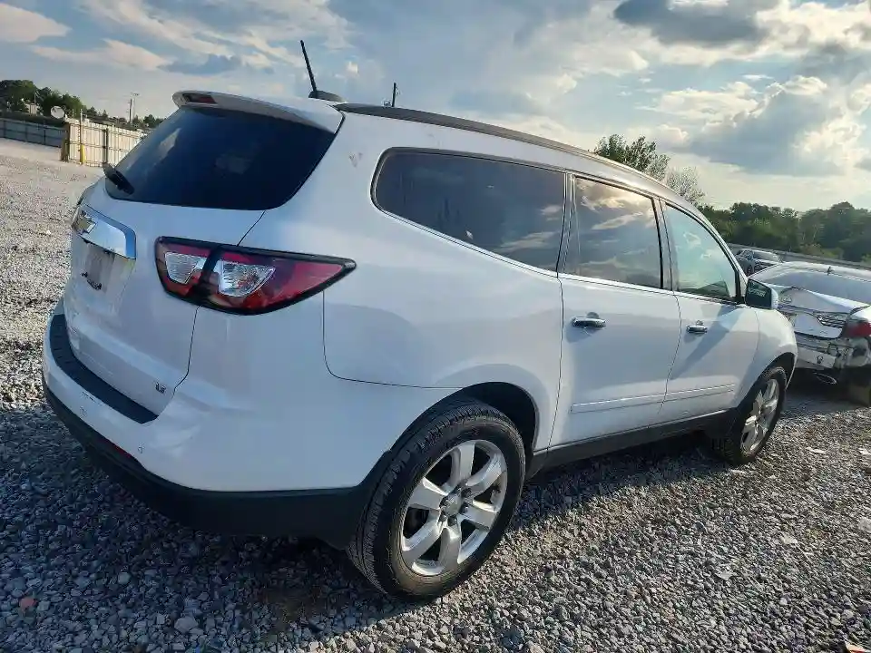1GNKRGKDXHJ353964 2017 CHEVROLET TRAVERSE-2