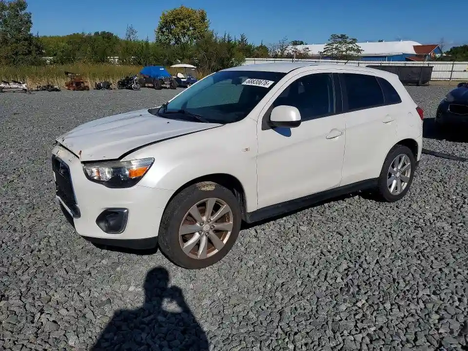 2015 MITSUBISHI OUTLANDER