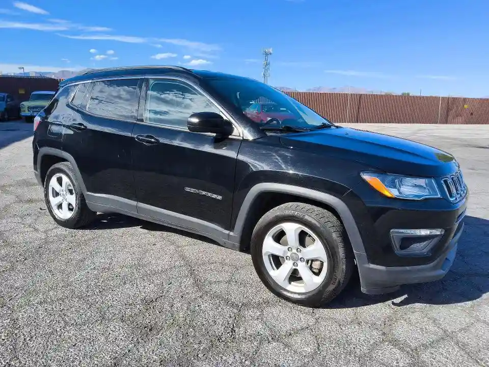 3C4NJCBB1MT592097 2021 JEEP COMPASS-3