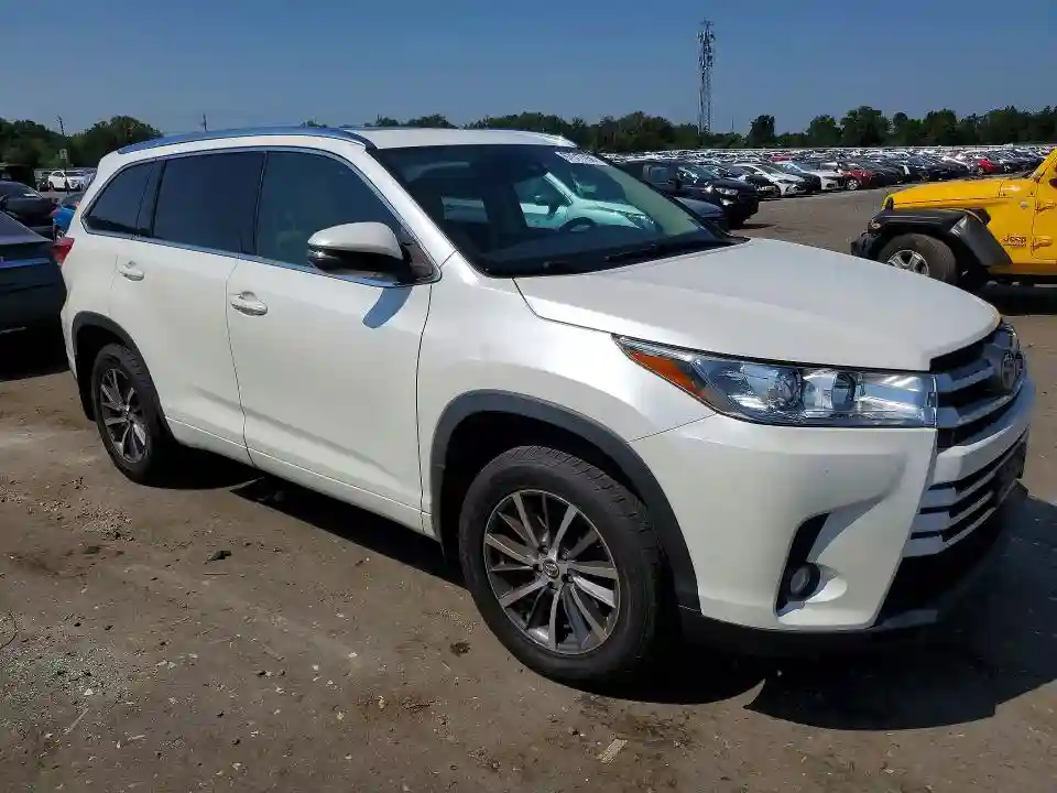 5TDJZRFHXJS911124 2018 TOYOTA HIGHLANDER-3