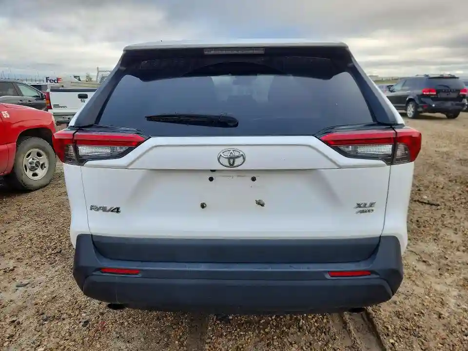 2T3R1RFV7MW245164 2021 TOYOTA RAV4-5
