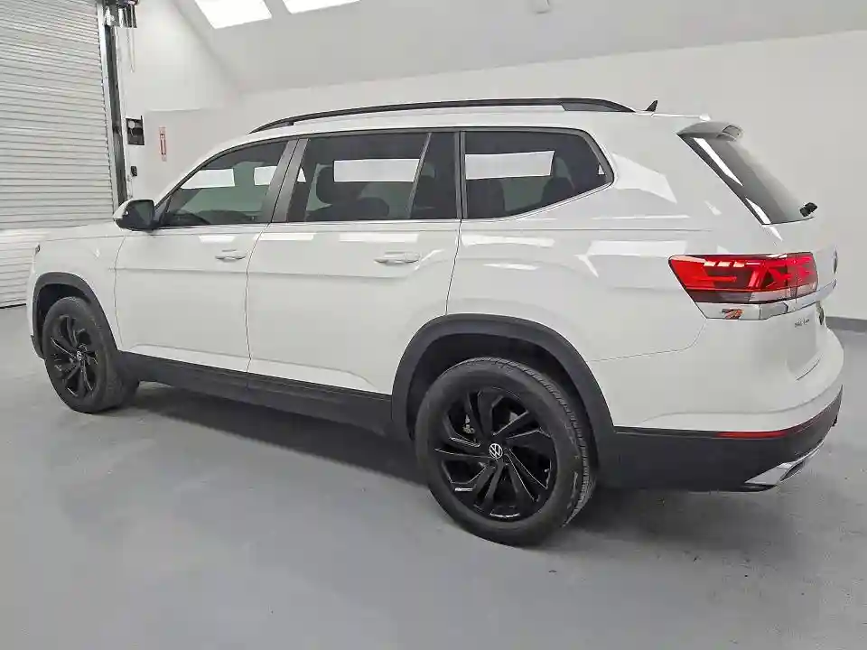 1V2JR2CA5PC541062 2023 VOLKSWAGEN ATLAS-1