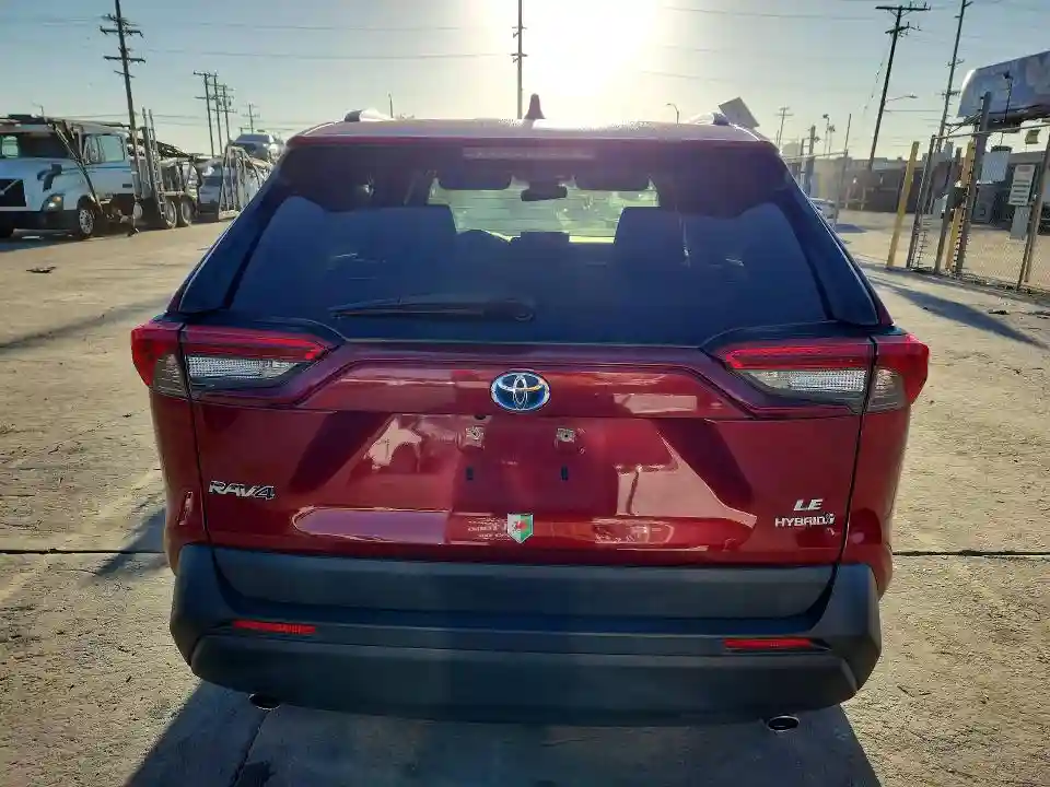 JTMMWRFVXMD124721 2021 TOYOTA RAV4-5