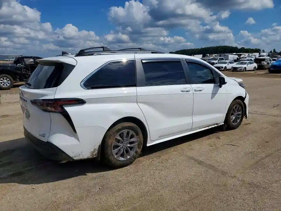 5TDKRKECXRS191336 2024 TOYOTA SIENNA-2