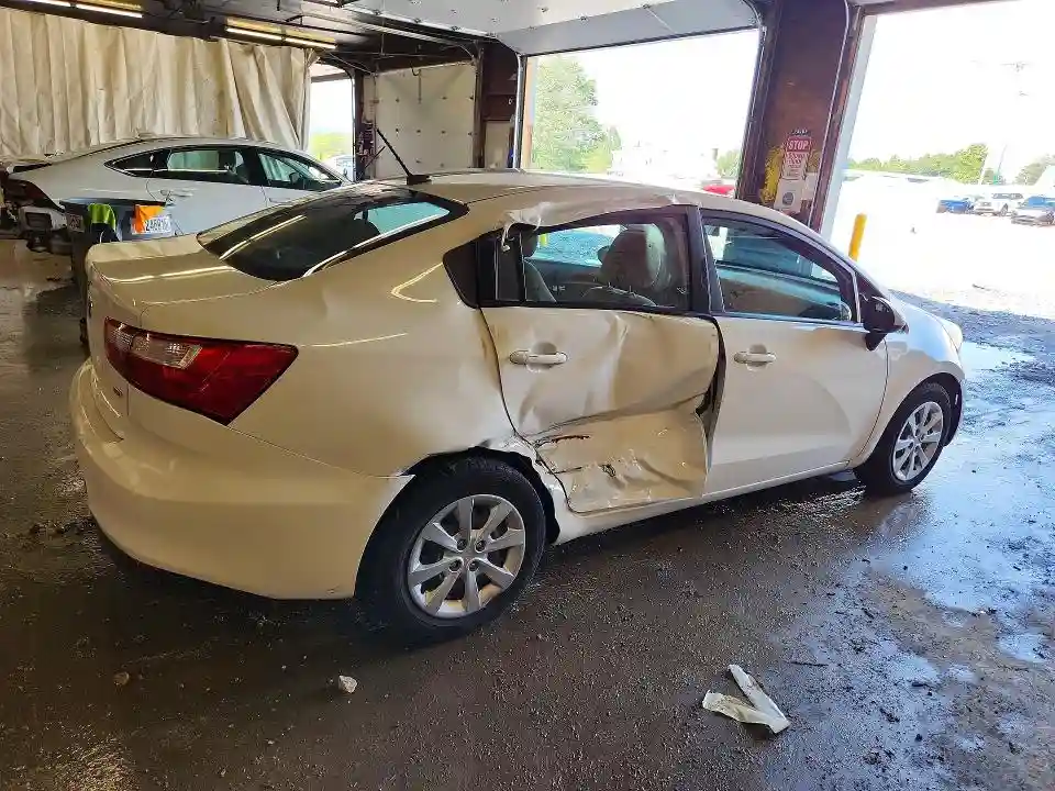 KNADM4A30G6540765 2016 KIA RIO-2