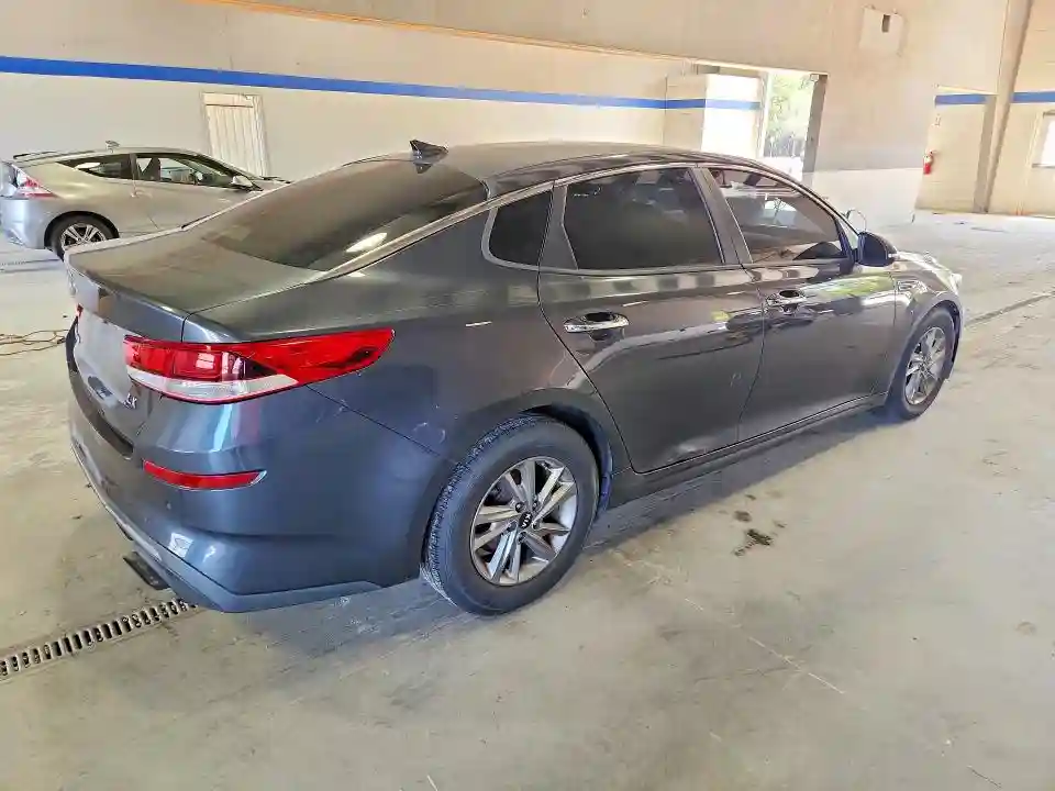 5XXGT4L3XKG308927 2019 KIA OPTIMA-2