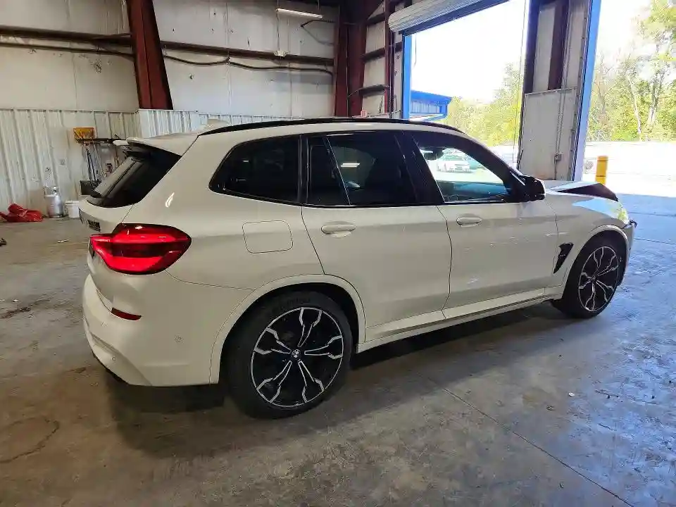 5YMTS0C00M9H24429 2021 BMW X3-2