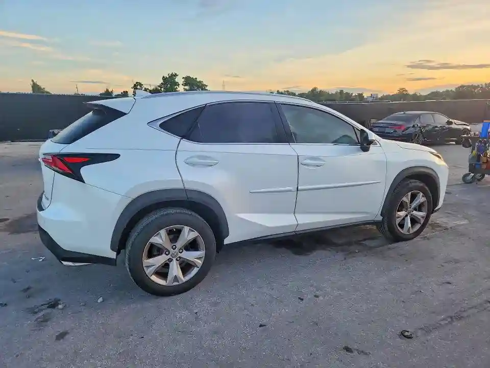 JTJYARBZ5H2063835 2017 LEXUS NX-2