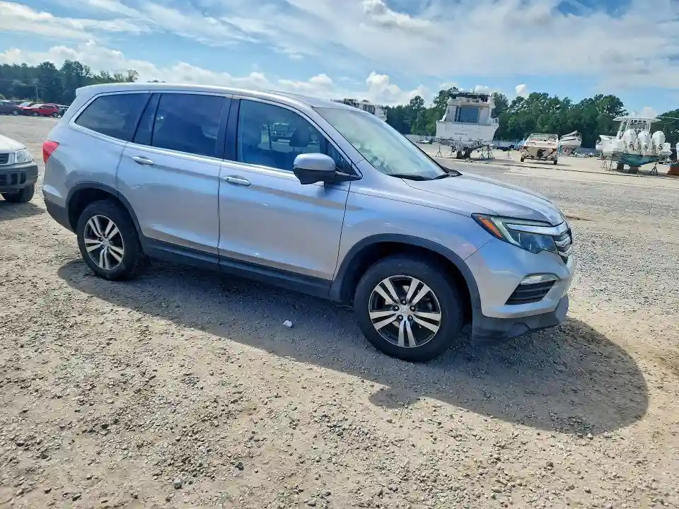 5FNYF6H52HB001202 2017 HONDA PILOT-3