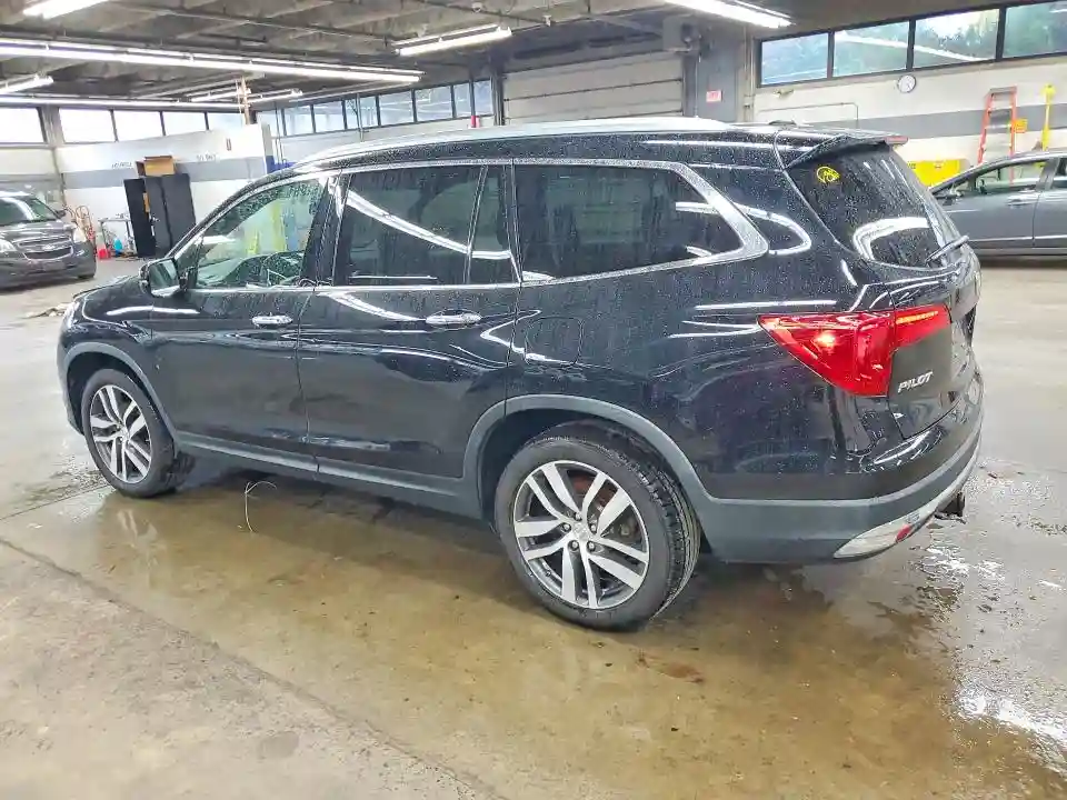5FNYF6H91HB027874 2017 HONDA PILOT-1