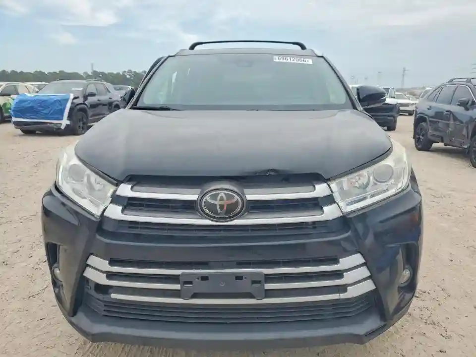 5TDJZRFH3JS555325 2018 TOYOTA HIGHLANDER-4