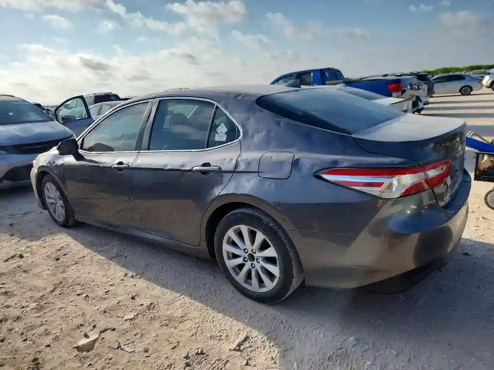 4T1B11HK3KU232827 2019 TOYOTA CAMRY-1