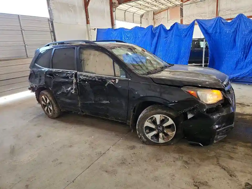 JF2SJAJC7HH447900 2017 SUBARU FORESTER-3