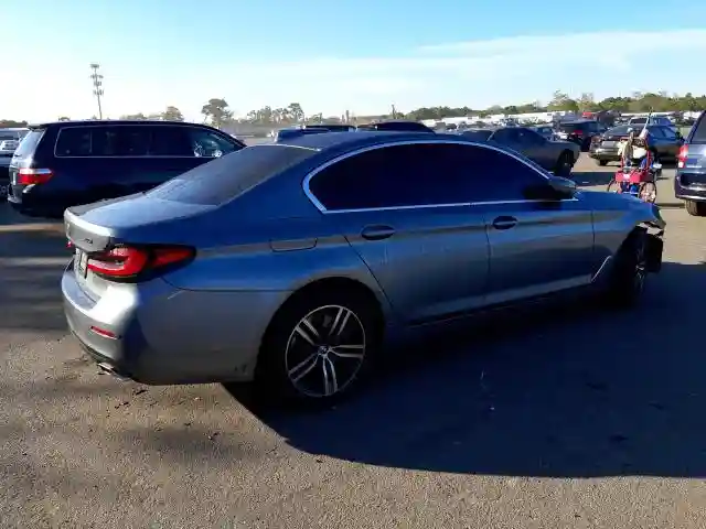 WBA73BJ07MWX09749 2021 BMW 5 SERIES-2