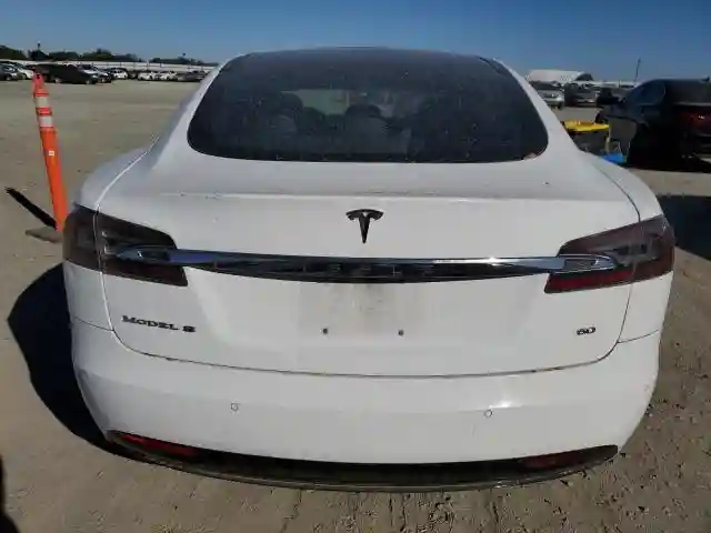 5YJSA1E17GF164788 2016 TESLA MODEL S-5