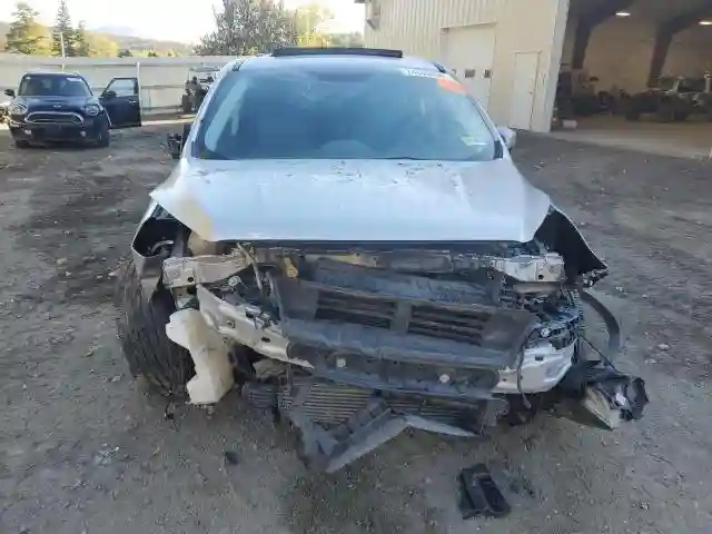 1FMCU9G99HUD67019 2017 FORD ESCAPE-4