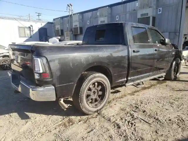 1C6RR6TT2KS562017 2019 RAM 1500-2