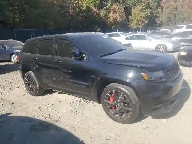 1C4RJFDJ1KC750759 2019 JEEP GRAND CHEROKEE-3