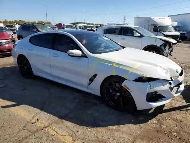 WBAGV8C09LCD92702 2020 BMW M8-3