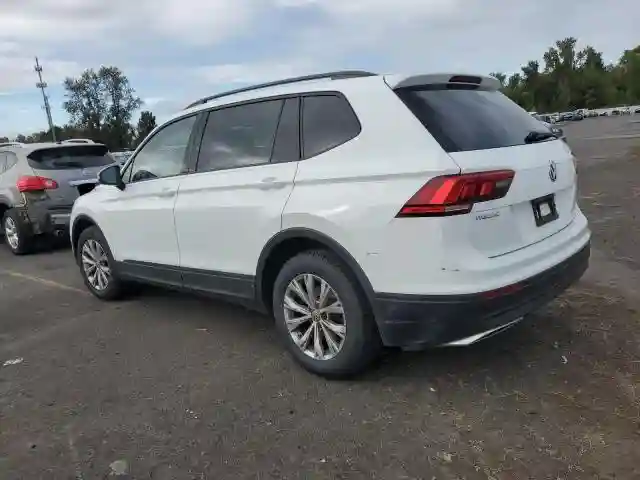 3VV0B7AX6JM111232 2018 VOLKSWAGEN TIGUAN-1