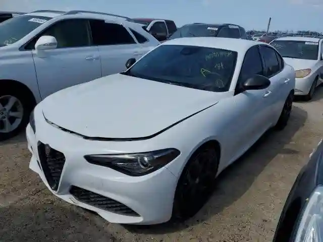 ZARFAMAN0K7619531 2019 ALFA ROMEO GIULIA-0