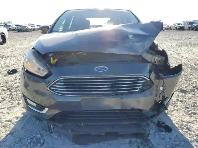 1FADP3N26GL232562 2016 FORD FOCUS-4