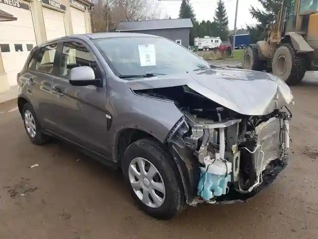 JA4AJUAU6NU605208 2022 MITSUBISHI RVR ES-3
