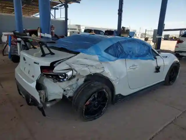 JF1ZCAD12J9600920 2018 SUBARU BRZ-2
