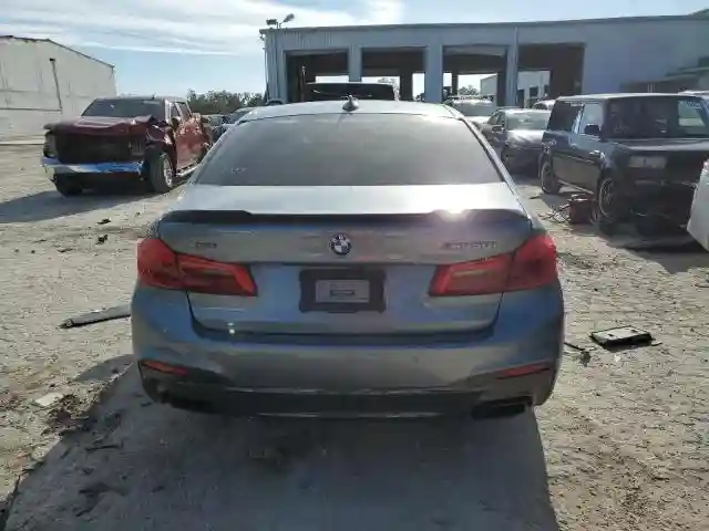WBAJB9C53JB034947 2018 BMW M5-5
