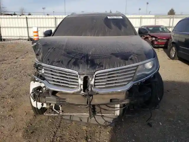 2LMTJ8LR1GBL56646 2016 LINCOLN MKX-4