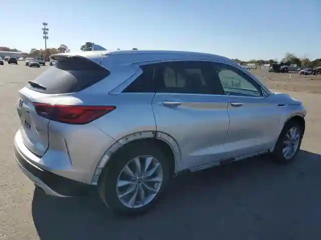 3PCAJ5M37KF136651 2019 INFINITI QX50-2