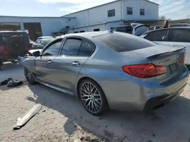 WBAJB9C53JB034947 2018 BMW M5-1