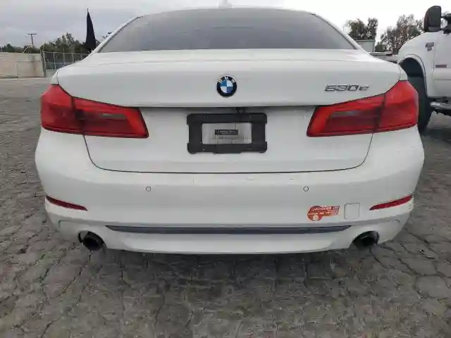 WBAJA9C55JB033169 2018 BMW 5 SERIES-5