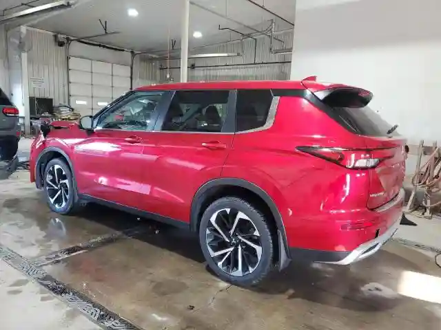 JA4J4UA88NZ067964 2022 MITSUBISHI OUTLANDER-1