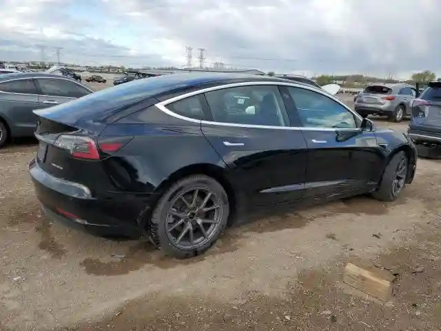 5YJ3E1EB4JF127481 2018 TESLA MODEL 3-2