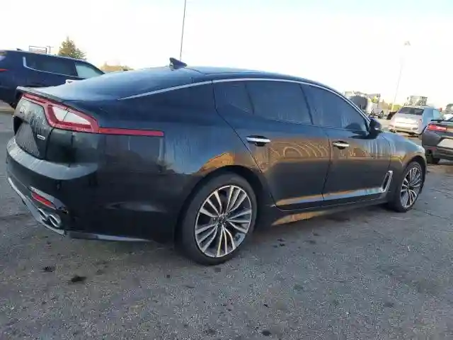 KNAE15LA0K6065609 2019 KIA STINGER-2