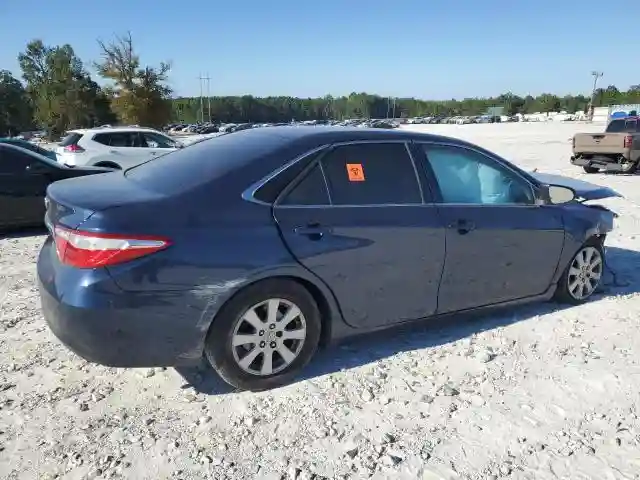 4T1BF1FKXGU585271 2016 TOYOTA CAMRY-2