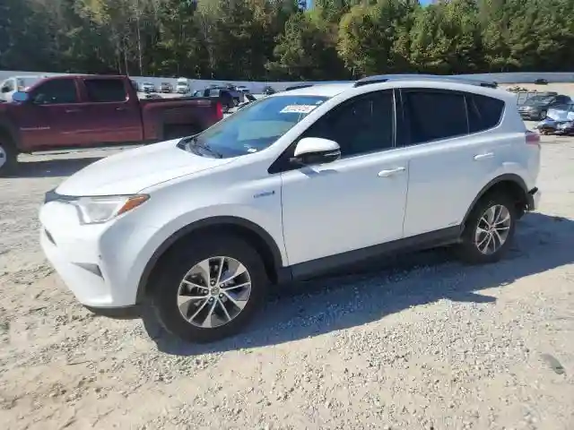 JTMRJREV4JD210060 2018 TOYOTA RAV4-0