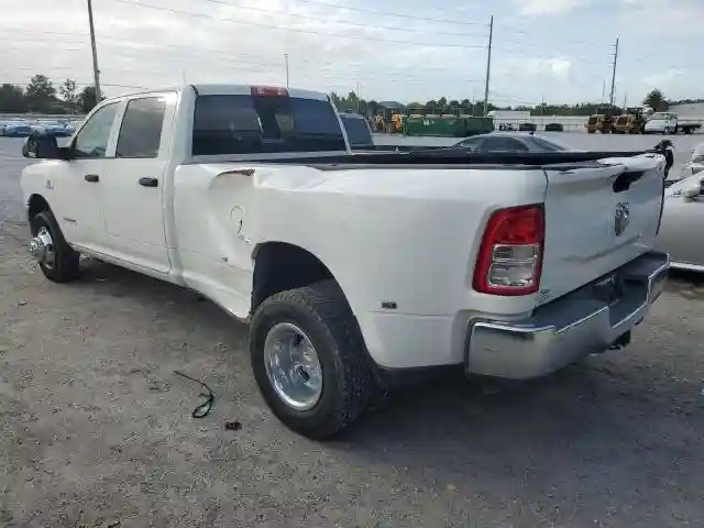 3C63RPGL1KG523674 2019 RAM 3500-1