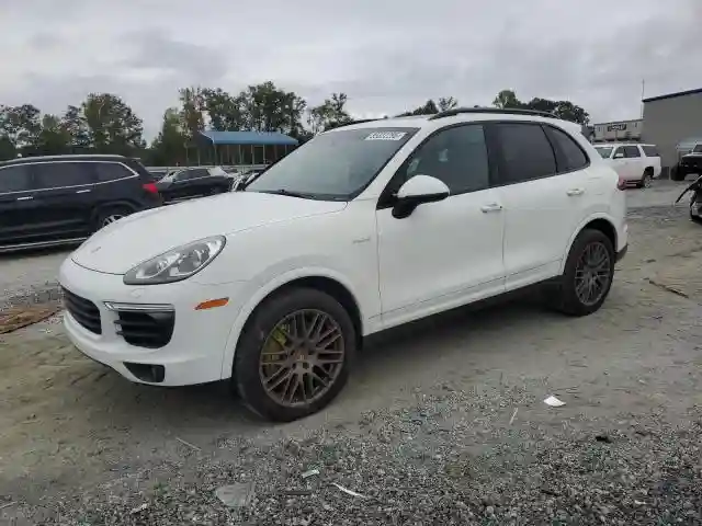 WP1AE2A27HLA70329 2017 PORSCHE CAYENNE-0